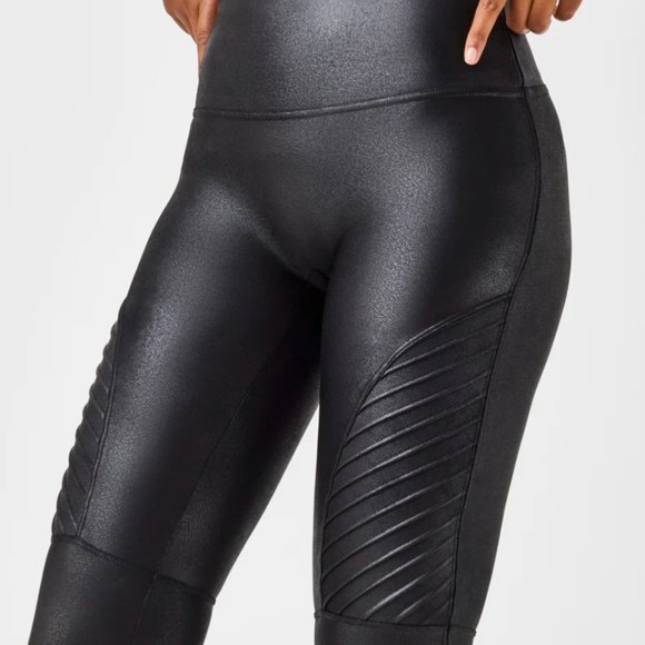 Spanx Faux Leather Moto Leggings Size Small Petite - Picture 3 of 8